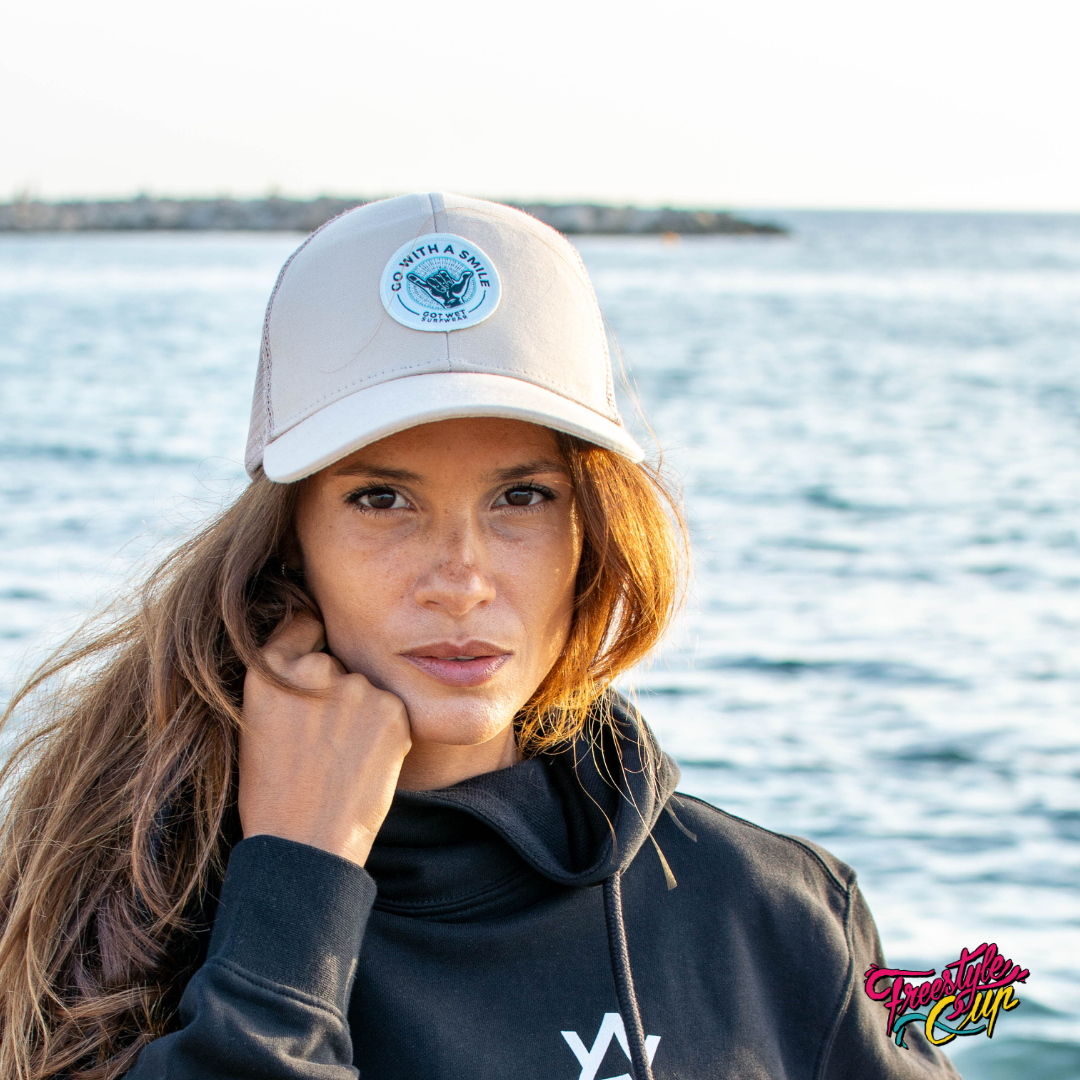 Gorra Surfwear &quot;Go With a Smile&quot;